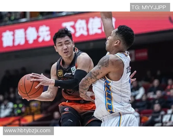 球星打架事件盘点:从场上冲突到场外风波的激烈对决与背后真相 球星打架事件盘点:从场上冲突到场外风波的激烈对决与背后真相